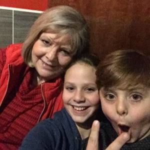 Meet your Posher, Jeannie